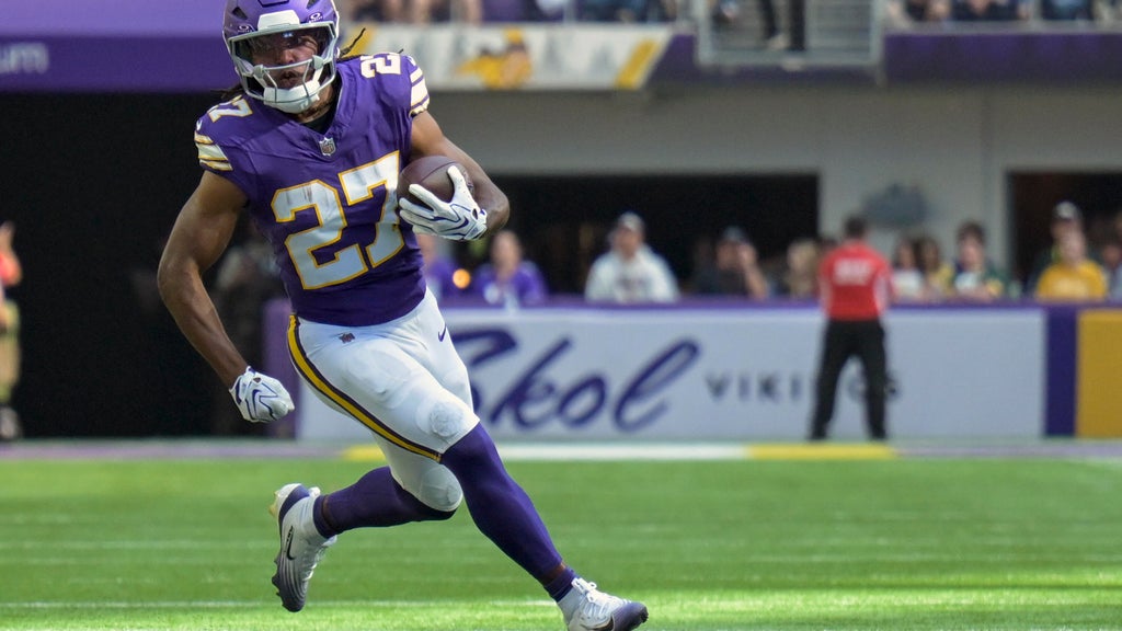 Vikings return RB Jordan Mason from injured reserve after broken thumb kept him out last 4 games — WCCO / CBS Minnesota, Stillwater Sports news