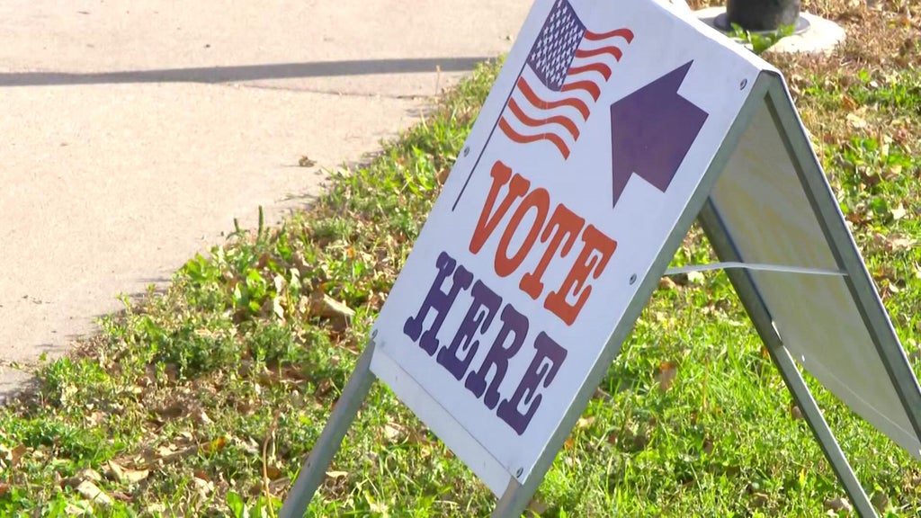 Minneapolis opens 12 pop-up early voting sites across the city ahead of Nov. 3 election — WCCO / CBS Minnesota, Stillwater Arts news