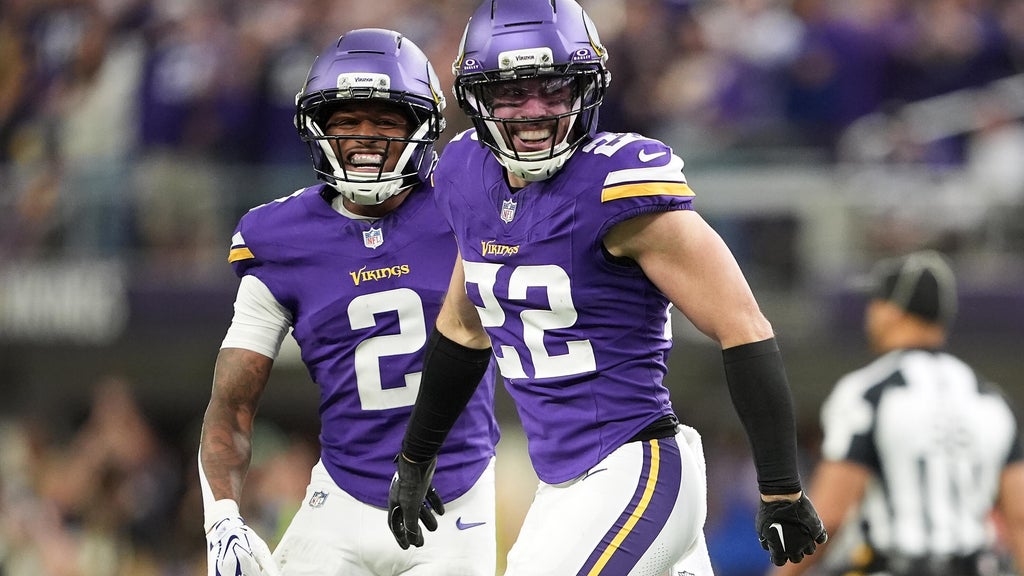 Vikings defense clamps down on Daniel Jones and the Colts for a 16-10 victory to stay undefeated — WCCO / CBS Minnesota, Stillwater Arts news