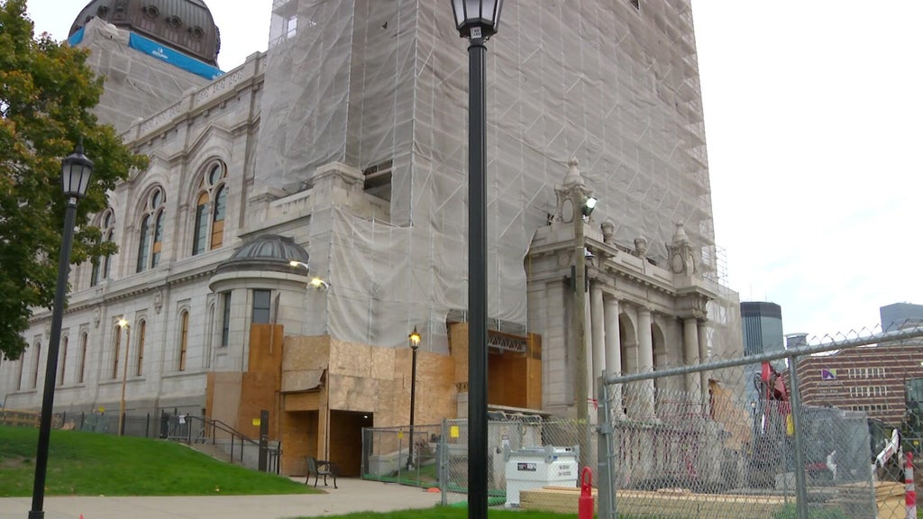 No charges yet after break-in at Basilica of St. Mary in Minneapolis — Stillwater Business news