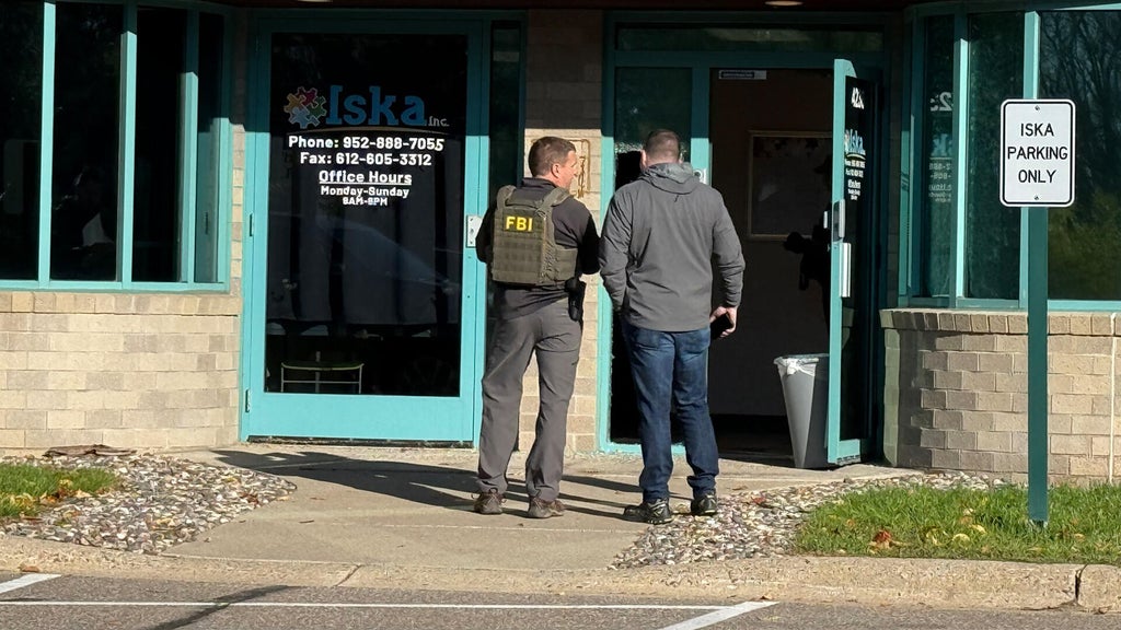 Federal law enforcement officers in Twin Cities Thursday for "court-authorized investigative activity," FBI says — Stillwater Business news