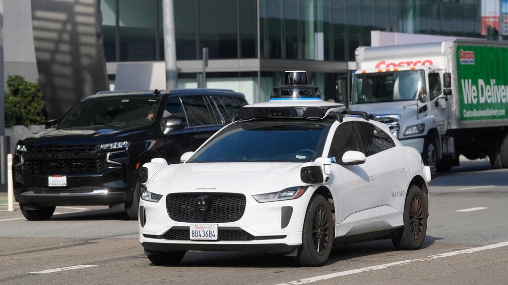 St. Paul City Council approves plan to study impact of robotaxis on workforce, public safety — WCCO / CBS Minnesota, Stillwater Technology news