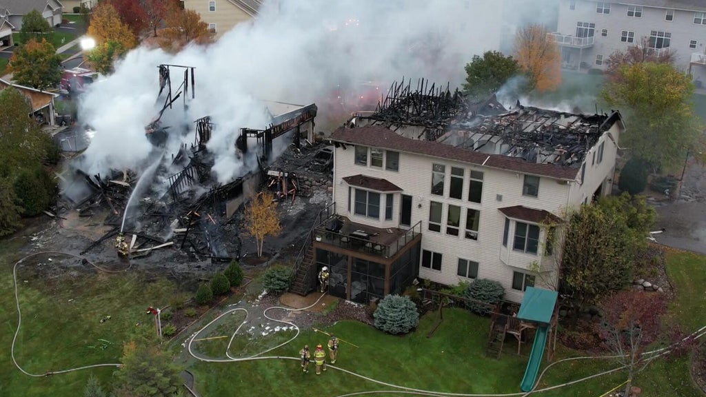 1 person unaccounted for in Victoria neighborhood fire, mayor says — WCCO / CBS Minnesota, Stillwater Real Estate news