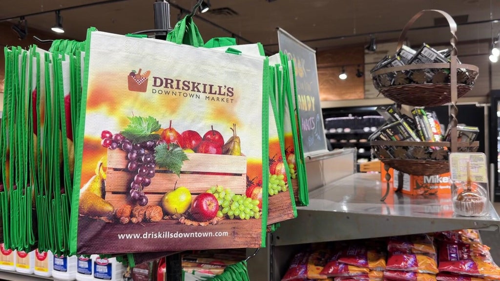 Hopkins grocery store seeks community support amid sales struggles — WCCO / CBS Minnesota, Stillwater Government news