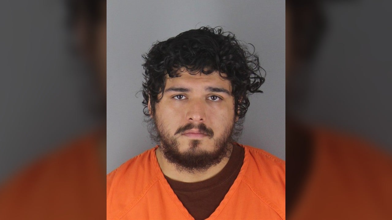 Charges: Bloomington man stabbed roommate while he was asleep, severely injuring him — Stillwater Real Estate news