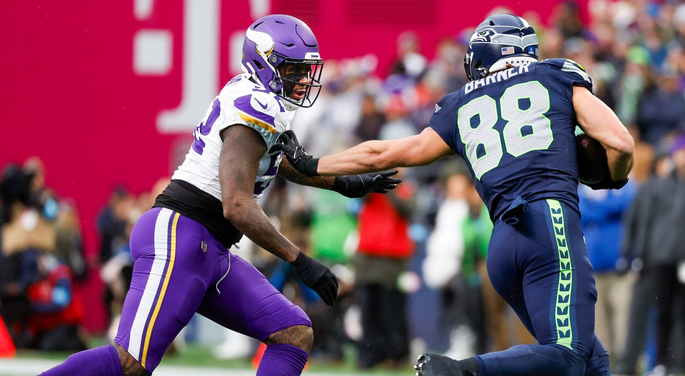 MN Vikings Bring Back Familiar Linebacker (Again) — Minnesota Sports Fan, Stillwater Arts news