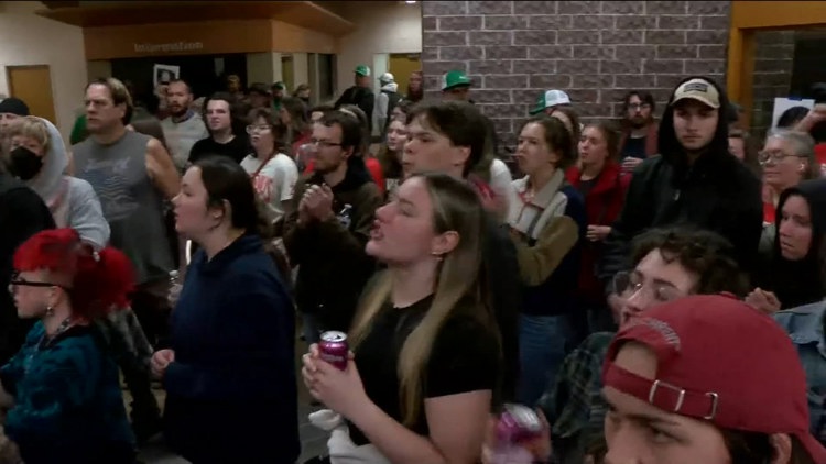 Protestors request temporary restraining order for Hermantown data center — Stillwater Technology news