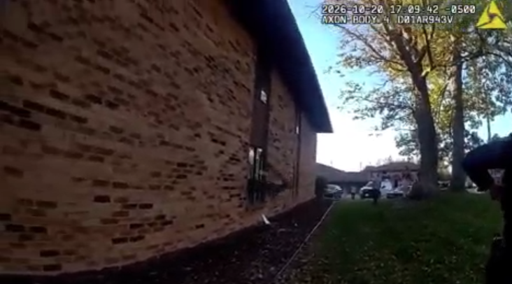 Watch: Deer seen crashing through apartment window in Wisconsin — FOX 9, Stillwater Community news