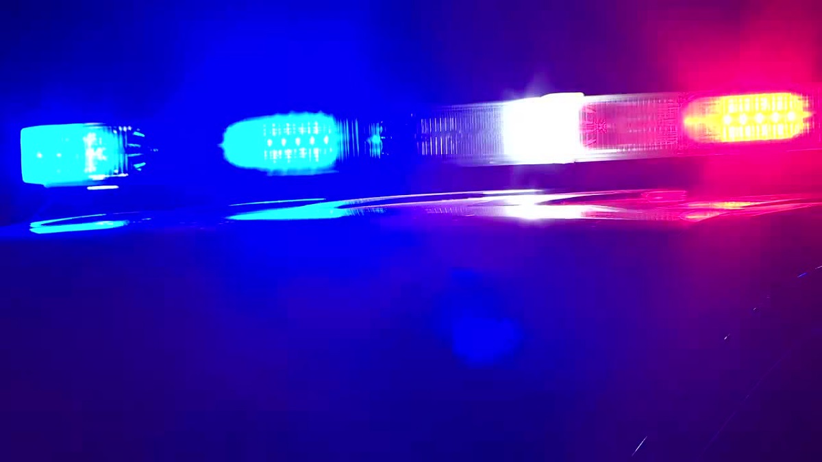 Suspect's gun fired in downtown Mankato during struggle with police, no injuries reported — FOX 9, Stillwater Business news