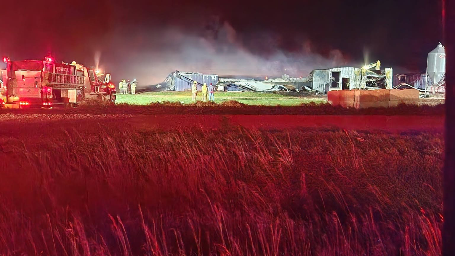 2,400 hogs die in Iowa barn fire — FOX 9, Stillwater Community news
